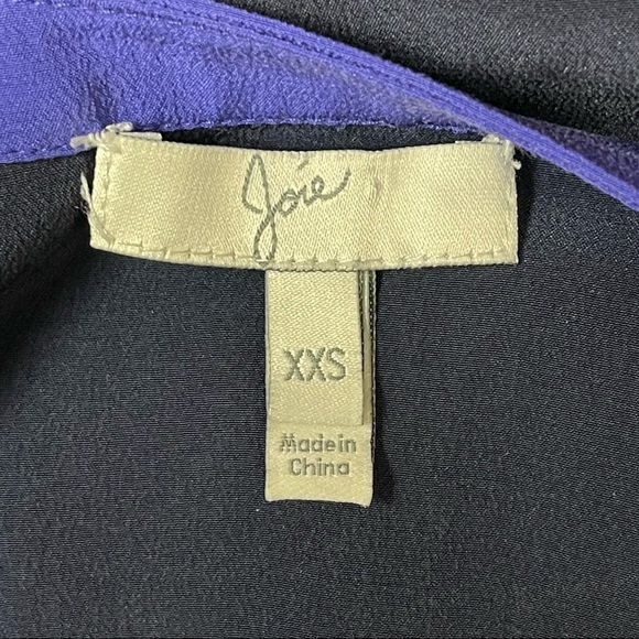 Joie 100% silk split neck blouse xxs - Picture 2 of 5